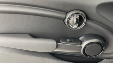 MINI Hatchback 1.5 Cooper II 3dr Petrol Hatchback